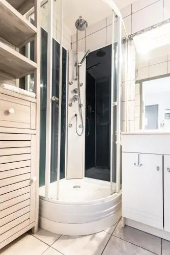 Frenchyhomes?Vue Bassin?4 Personnes?Plein Centre