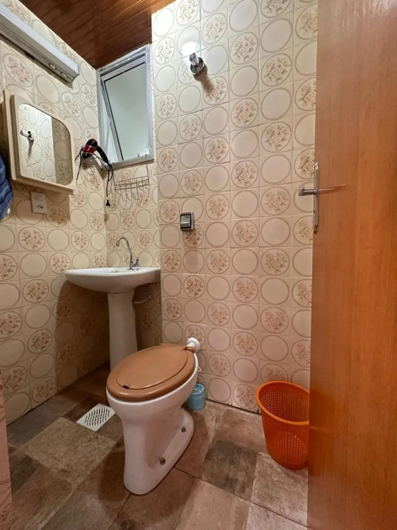 Apartamento beira mar com wifi, ar condicionado, 1 garagem, Check in 11h e Check out 15h