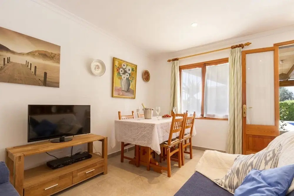 Villa - 2 Bedrooms with Pool - 103185