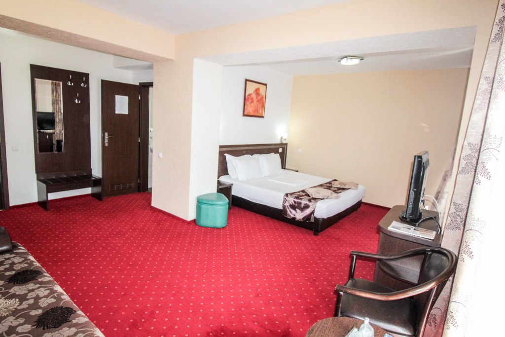 Hotel Razvan