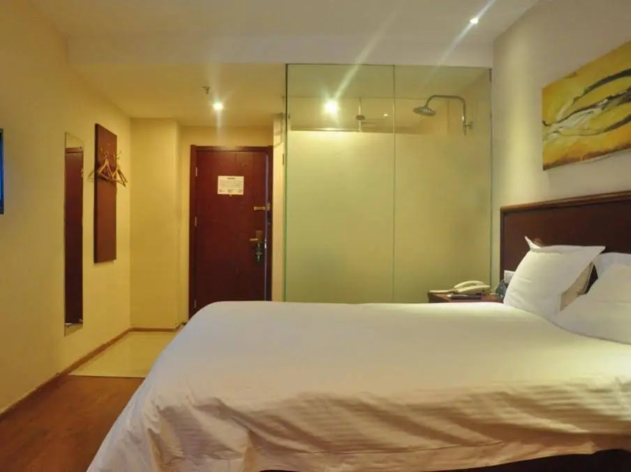 Atour Hotel East Railway Station Branch