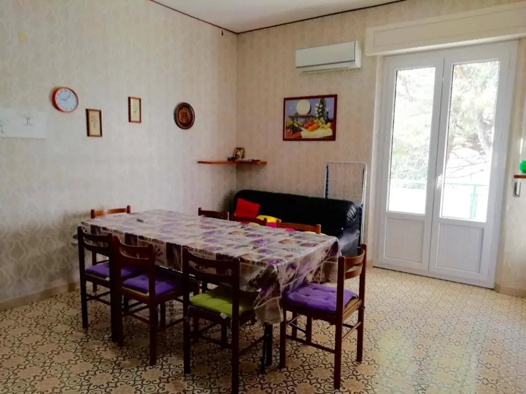 M218 - Marcelli, Trilocale Con Terrazzo a 50mt Dal Mare
