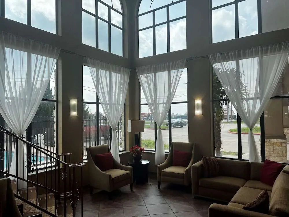 Best Western Park Heights Inn & Suites