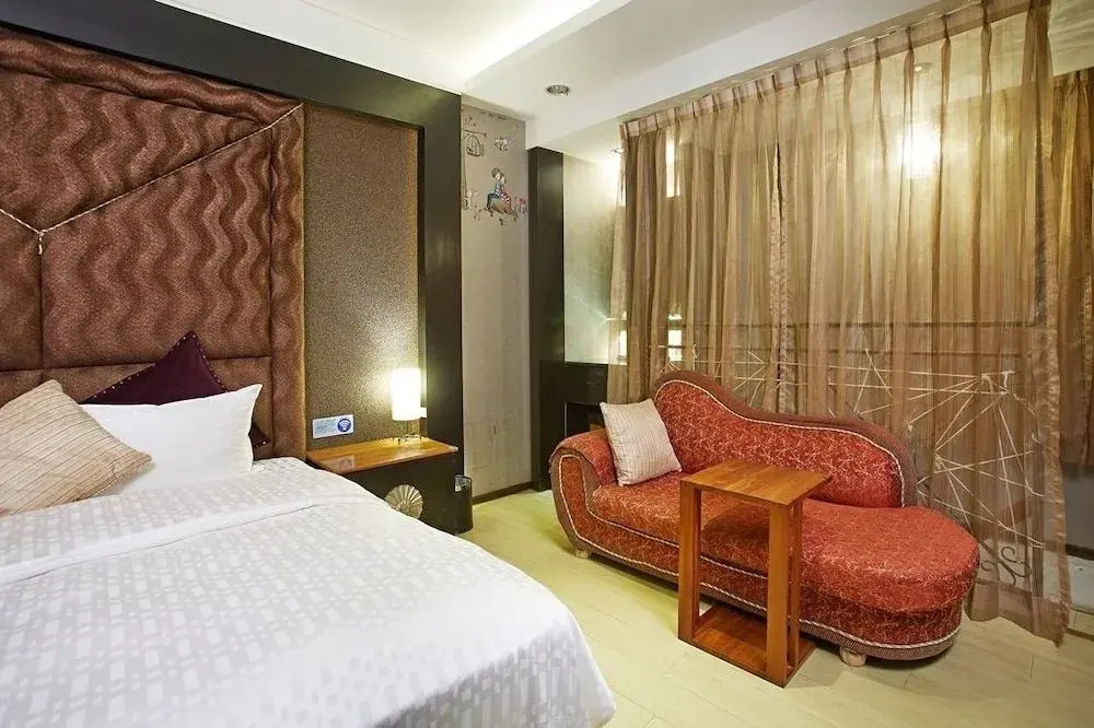 Prague Spring Boutique Motel