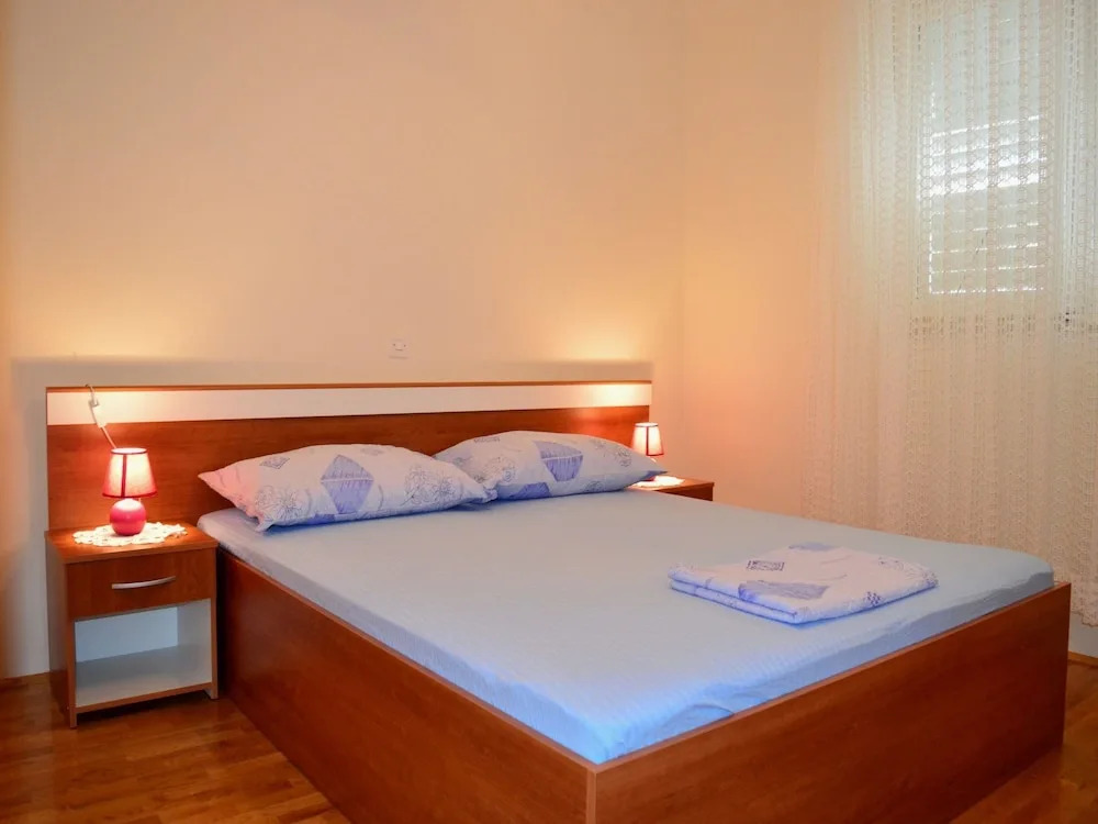 Apartment Ante 500 / Three Bedrooms A1