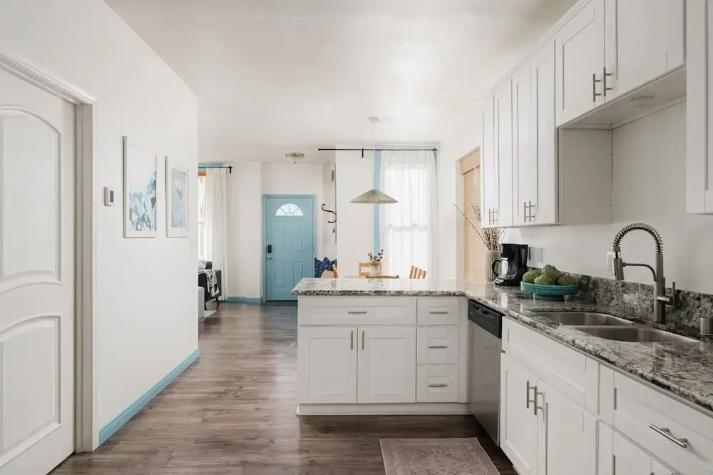 Victorian Retreat in Barrio Logan 1mi to Downtown