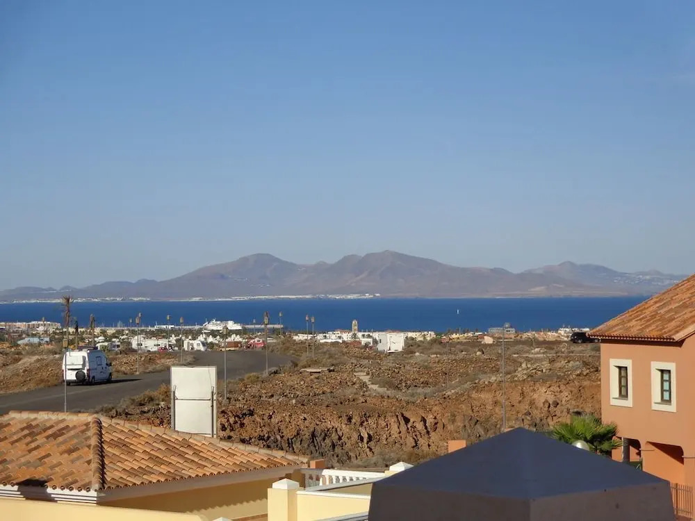 CASA MARTA duplex con piscina privada en Corralejo