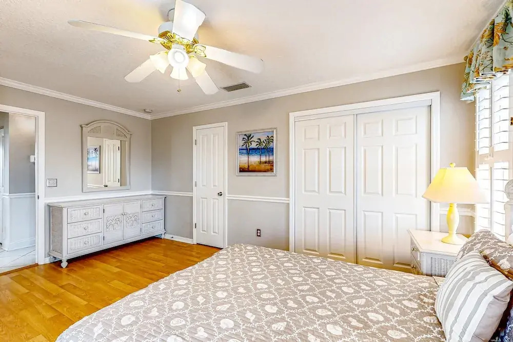 Tropical Gem w/ Courtyard & Large Deck Stroll 1 Block to Beach Boardwalk
