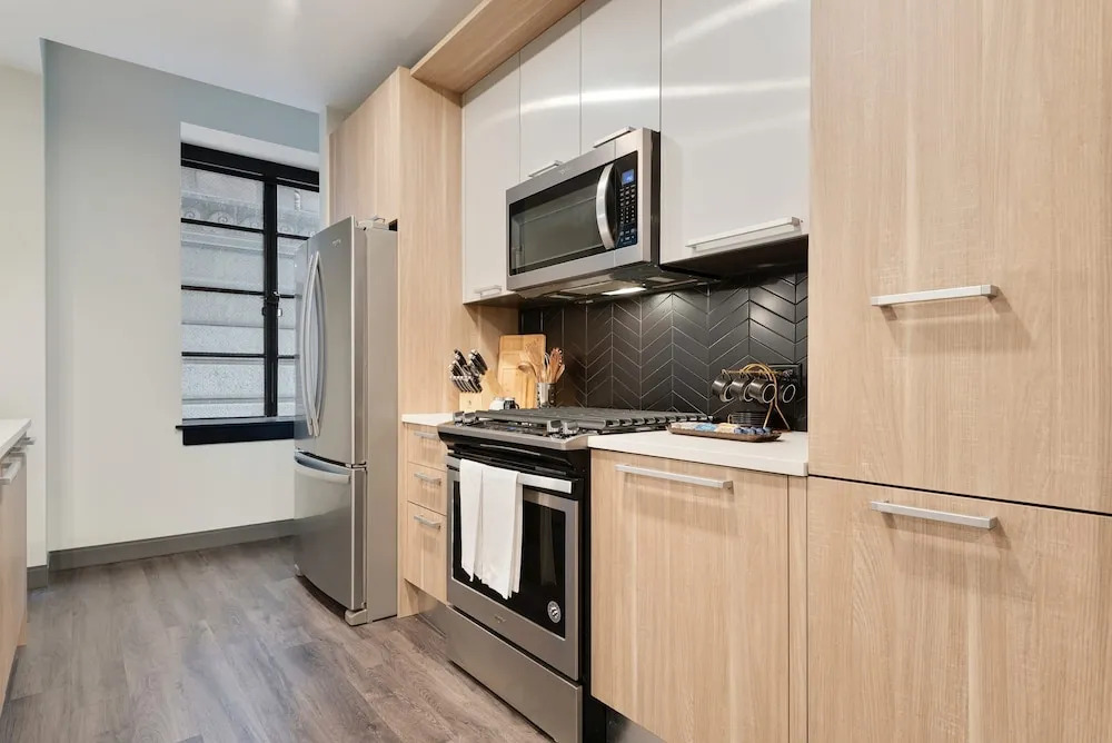 Two Units Seamless Stay Downtown Convenience