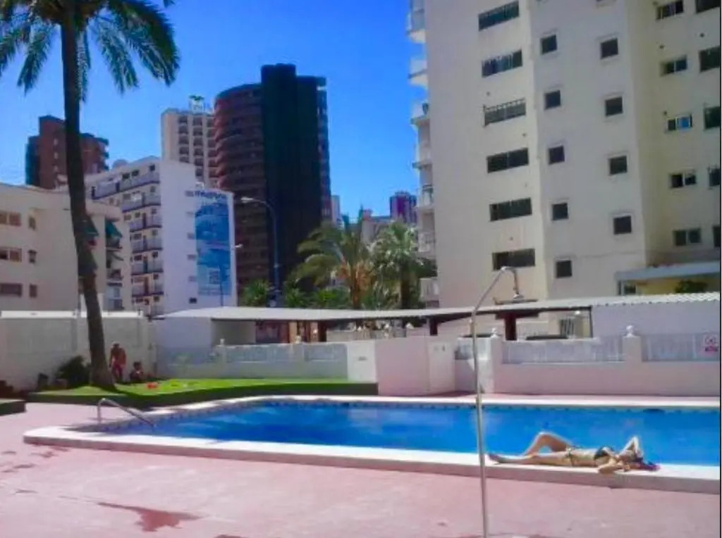VIRGINIA Levante beach apartments