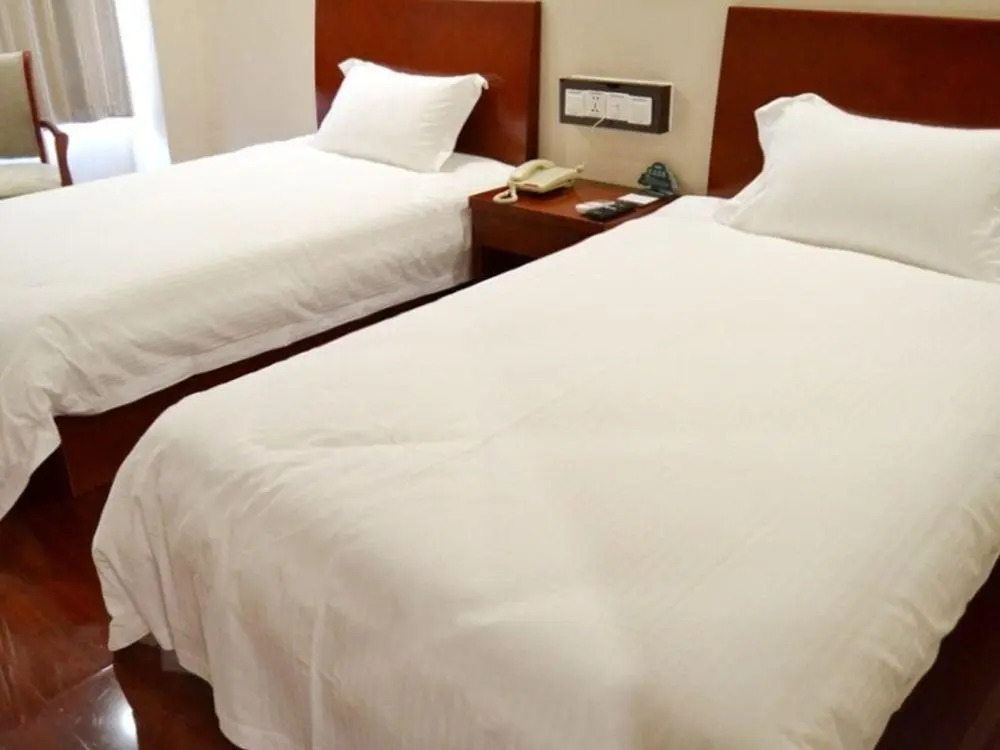 GreenTree Inn Shandong Weihai Wendeng Wenjing Building Business Hotel