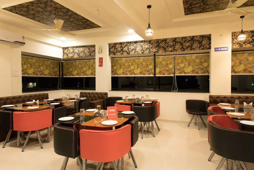 OYO 10254 Hotel Taha Pride