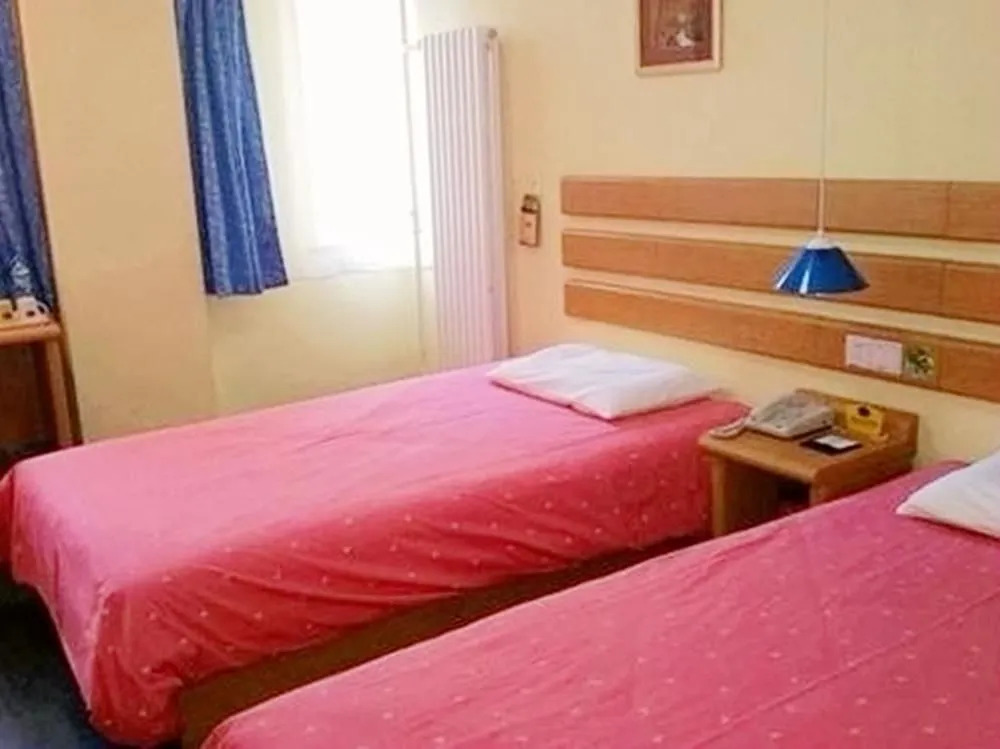 Home Inn Beijing Sanyuan East Bridge