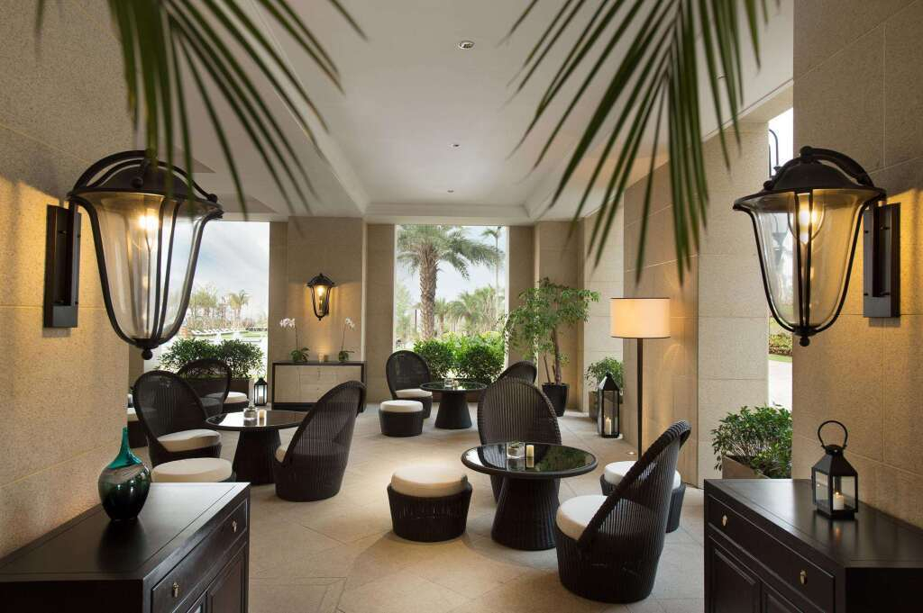 Crowne Resort Spa  Beach Resort Hainan