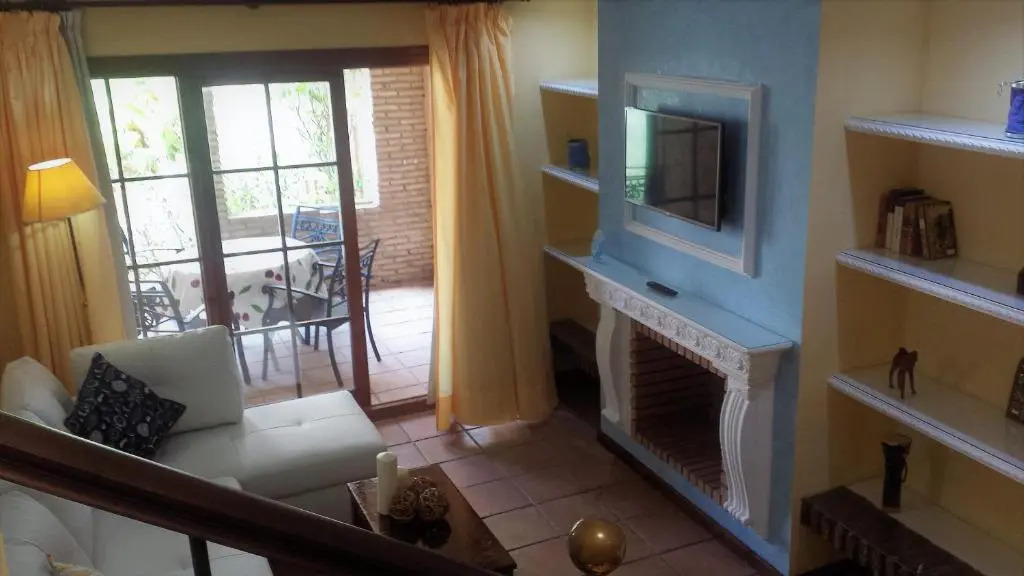 Bahia Sur Duplex 6 pax con Wifi y piscina abierta 12jun-13sep -parking gratis