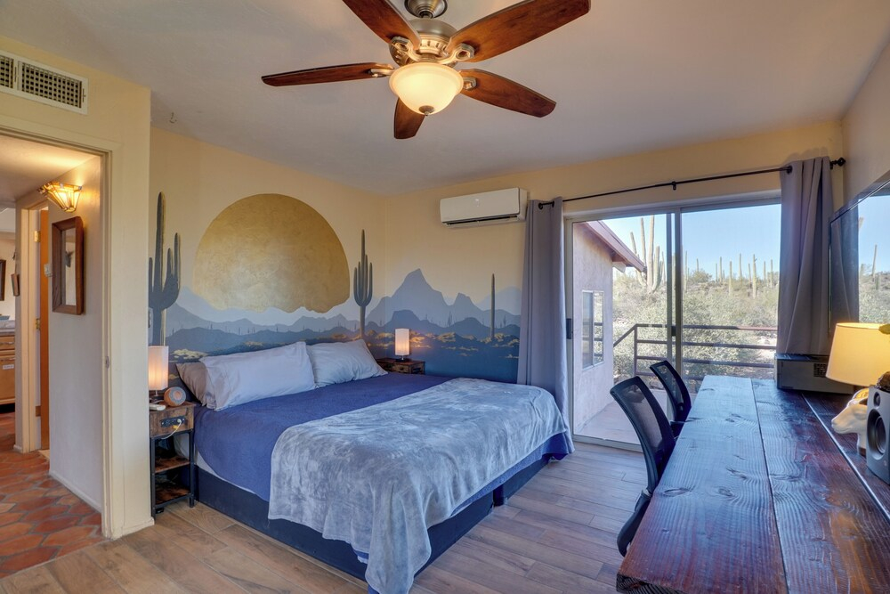 Pool & Stunning Mtn Views! Eclectic Tucson Home