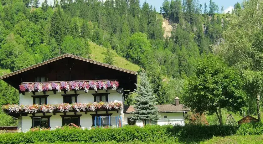 Höllerhof