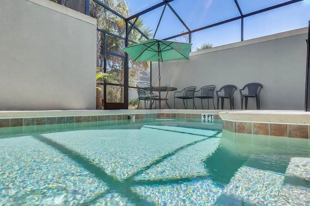 Paradise Palms 2962