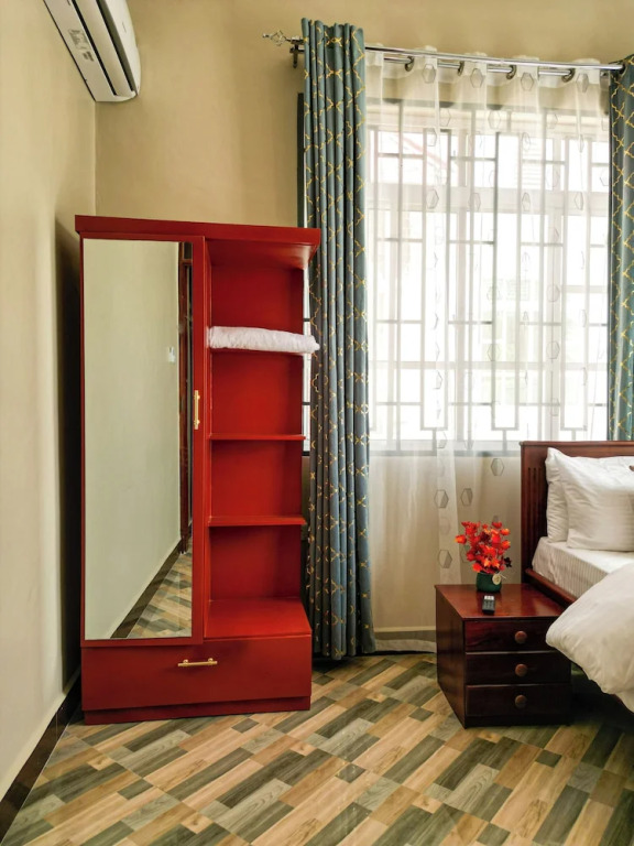 Villa Home Hotel & Apartment