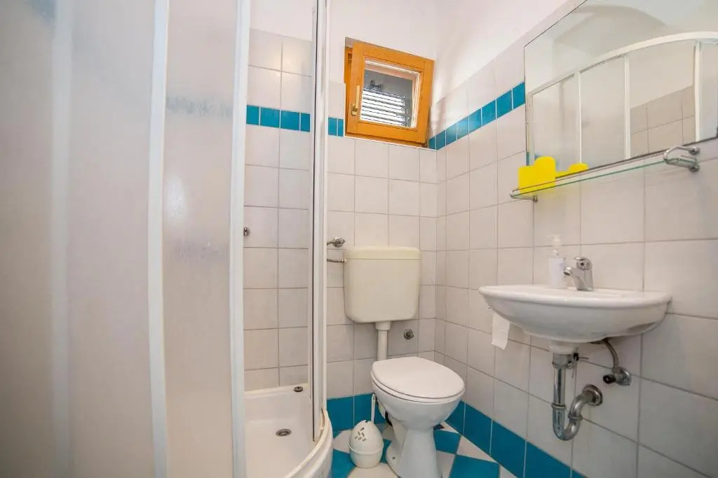 Gulin Apartments