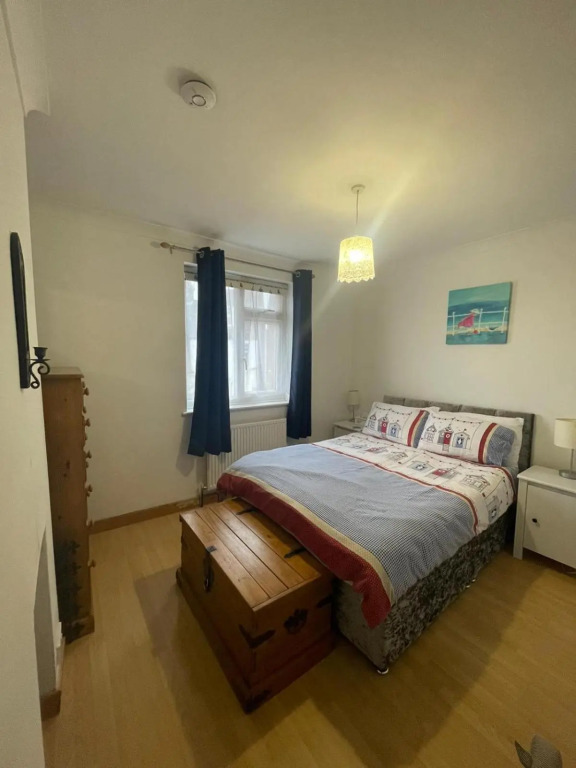 Cozy Cromer Cottage