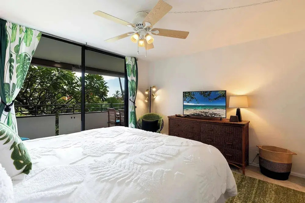 Ocean View Condo in White Sands Village