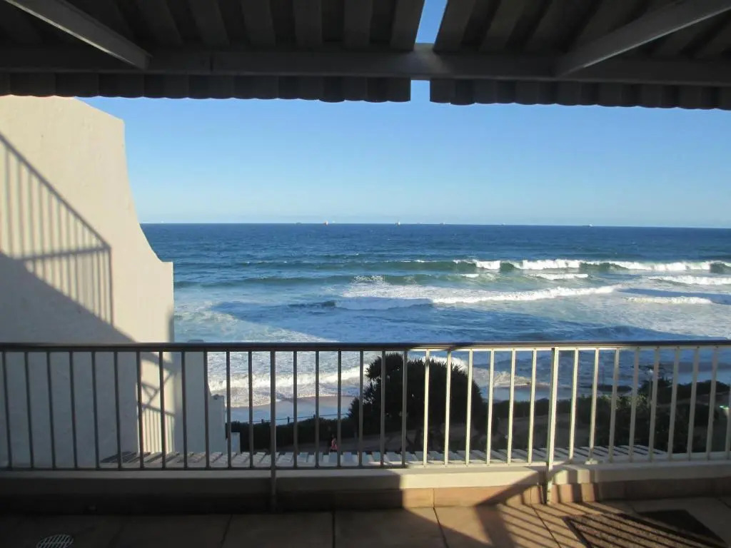 Apartment 20 Bronze Bay