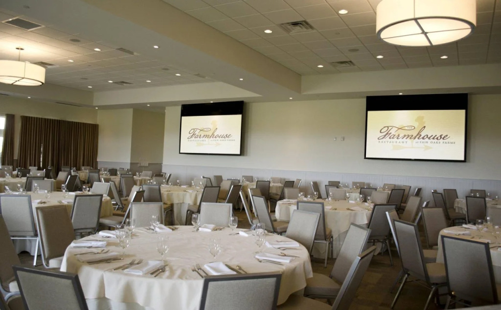 Fairfield Inn & Suites by Marriott Fair Oaks Farms