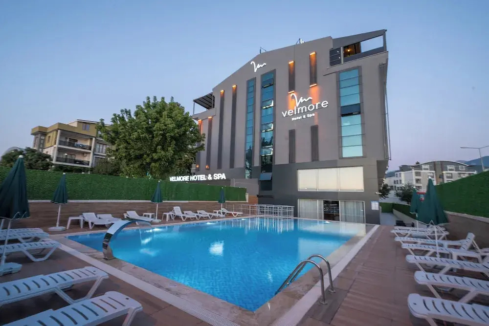 Velmore Hotel & Spa