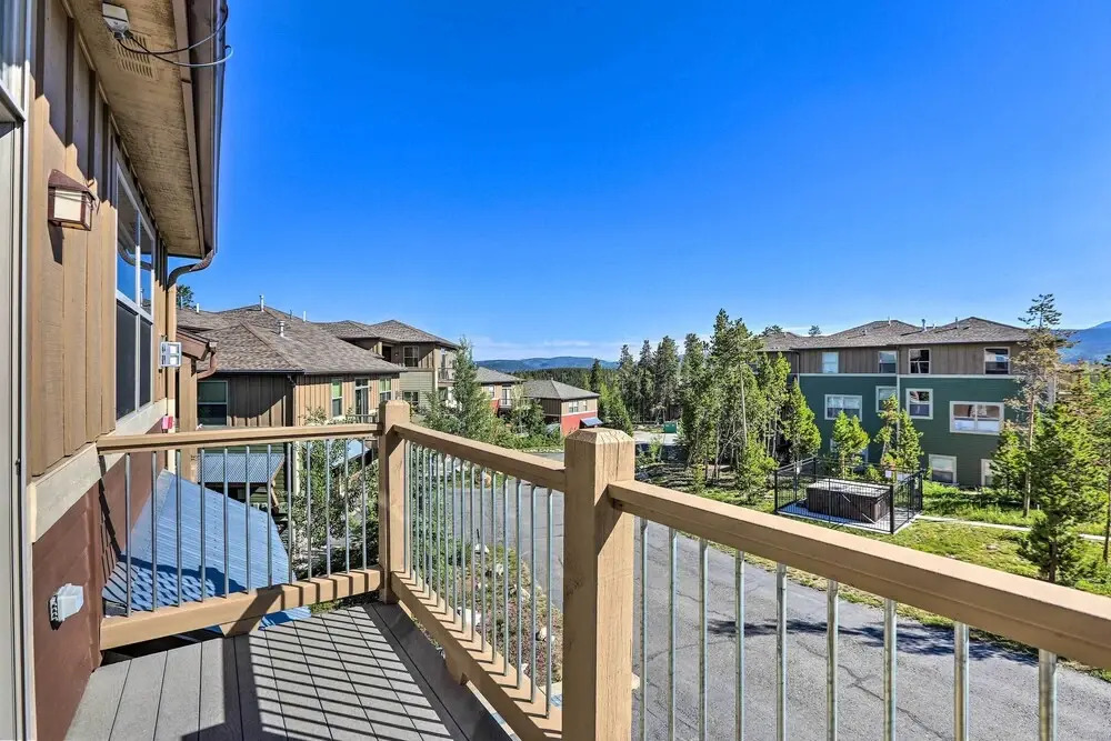 Stunning Fraser Condo < 8 Mi to Winter Park!