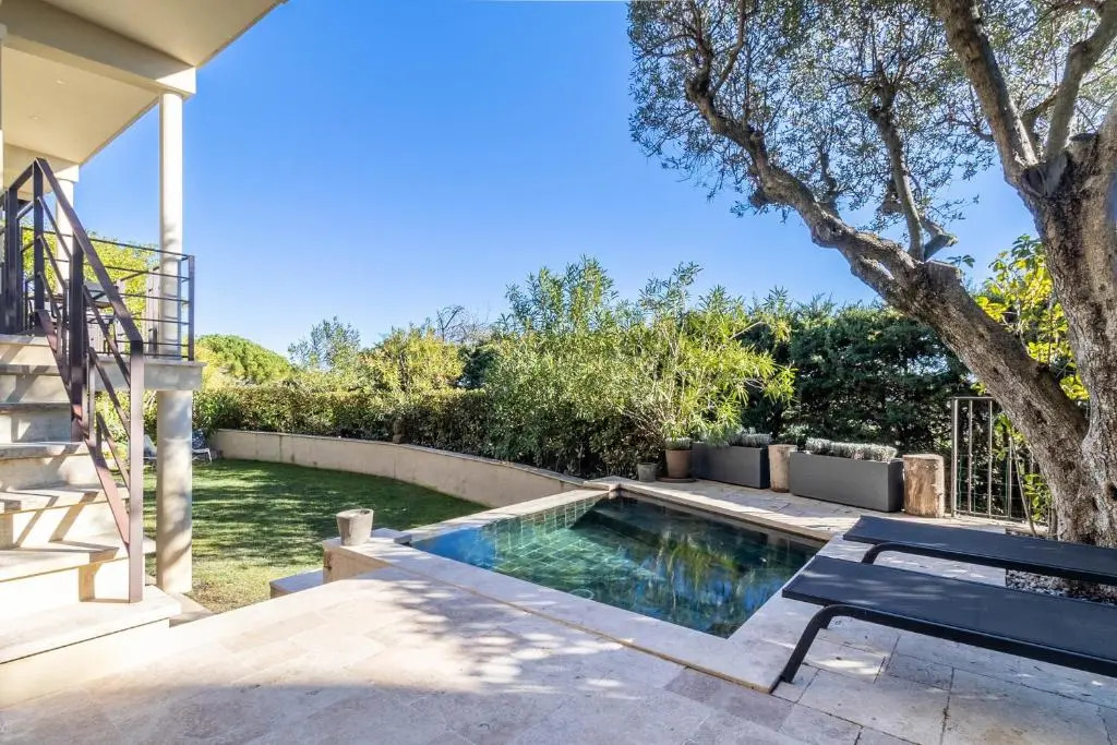 Mougins Collection - Ravissante suite avec Bassin à débordement et à remous