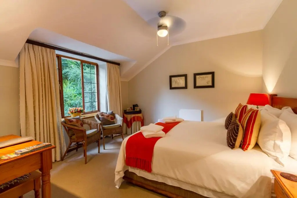 Porcupine Ridge Guest House