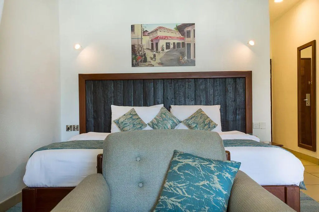 Travellers Beach Hotel & SPA