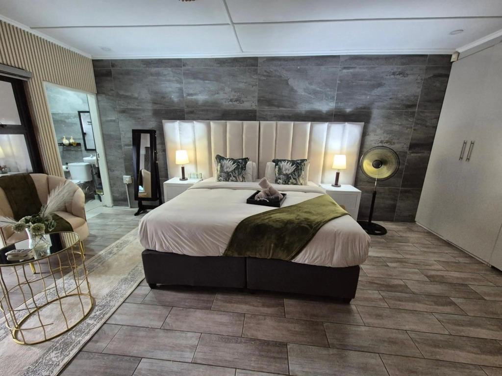 Bosveld In Die Stad Lodge