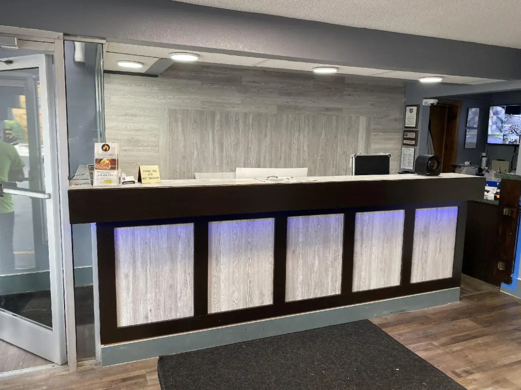 Knights Inn Antioch