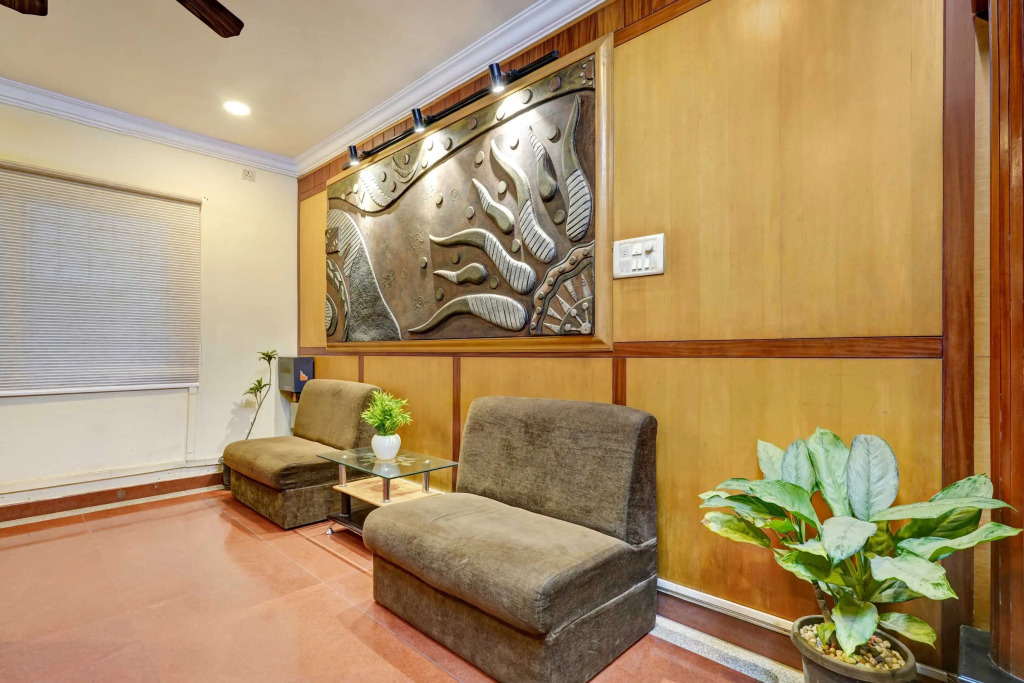 Townhouse Bangalore Royal Meenakshi Mall