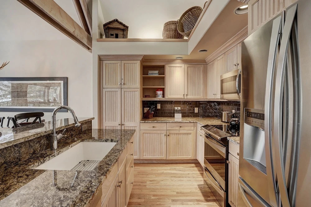 Luxurious 3 Bedroom/4 Bath Townhome- Beaver Creek Ski-in/out Townhouse by RedAwning