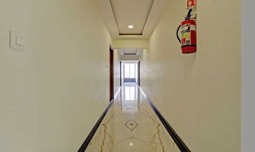 Treebo Trend Hotel Rotano Suites