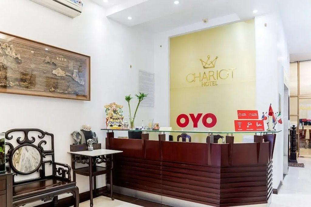 Chariot Hotel by BAY LUXURY