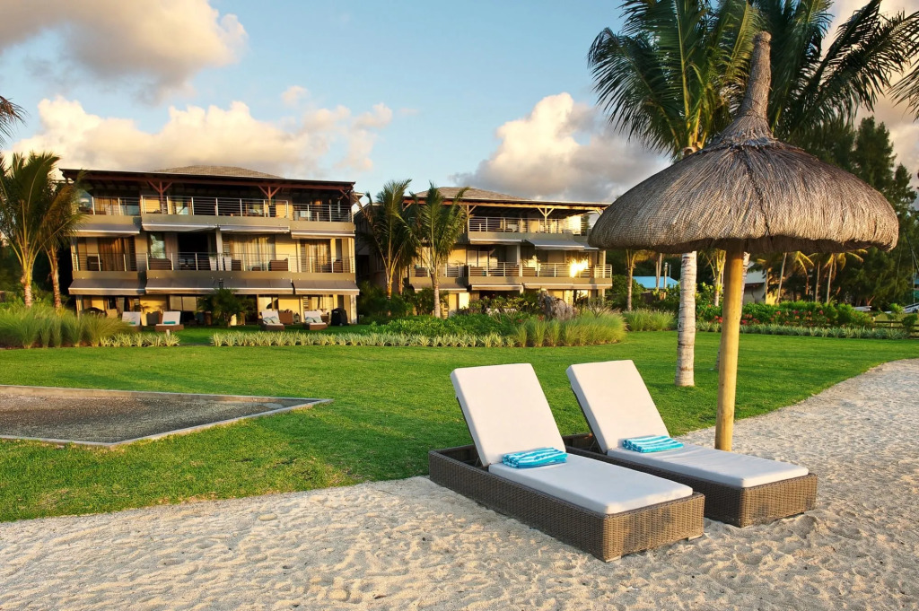Paradise Beach by Horizon Holidays