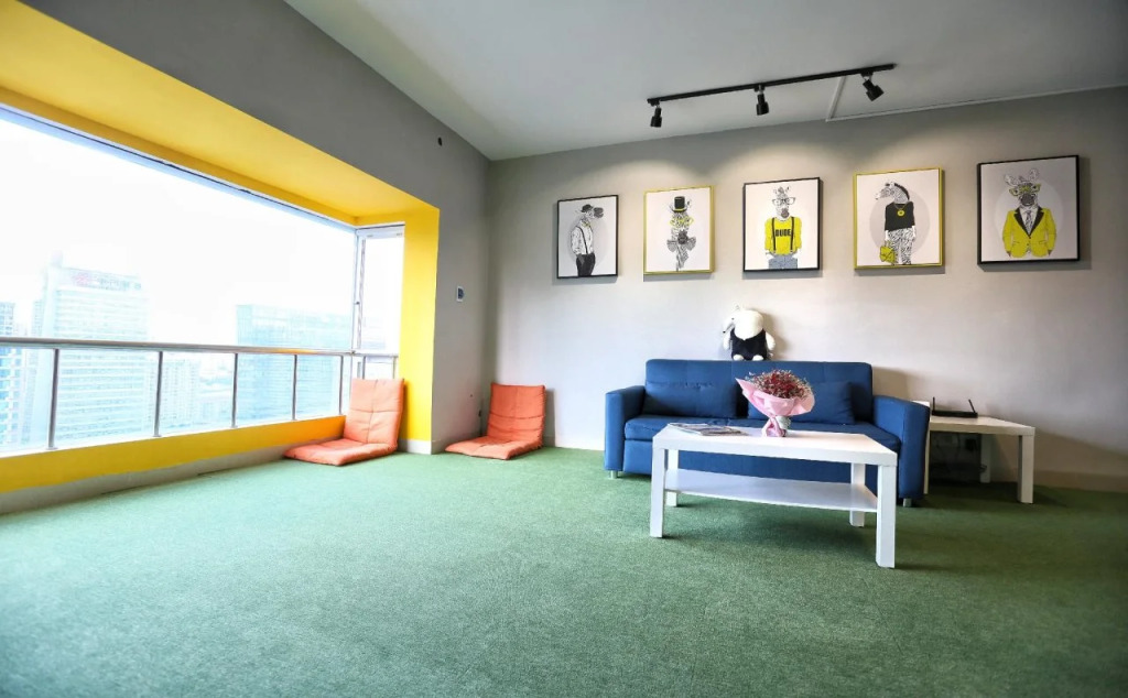 South Face Hostel Jinhu Branch