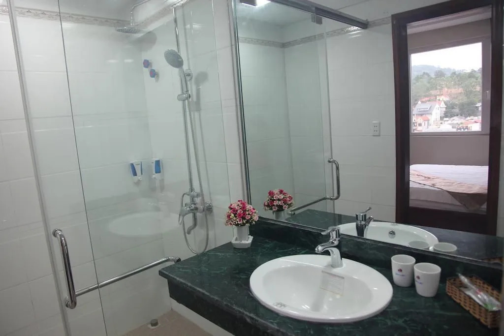 Song Loc Hotel