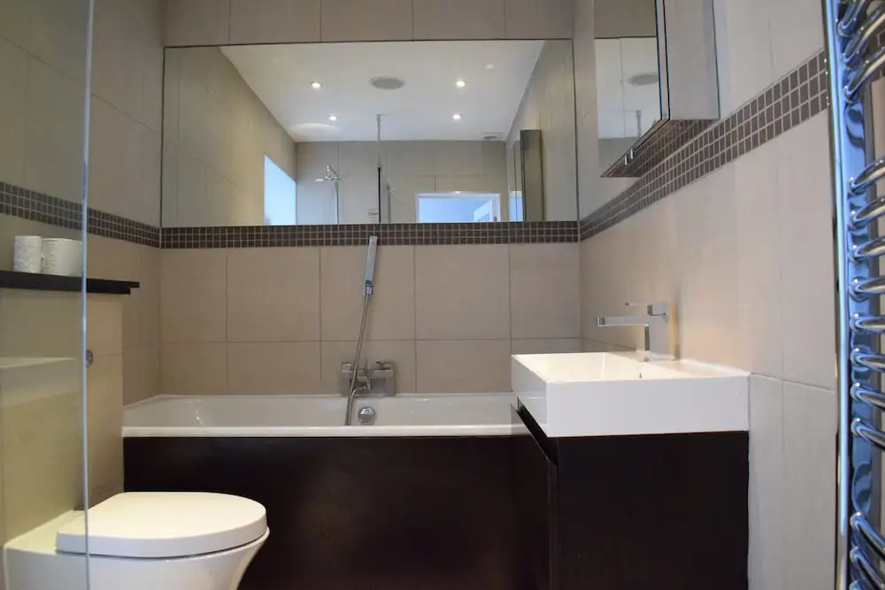 1 Bedroom Flat With Skylight In Angel