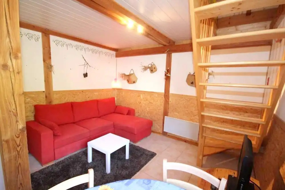 Chalet with One Bedroom in Cornimont, with Wonderful Mountain View And Enclosed Garden - 12 Km From the Slopes