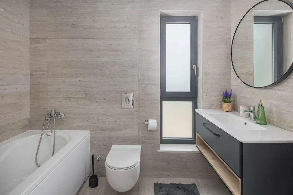 Residence Villa Manuela - Pool & Jacuzzi - Batlug