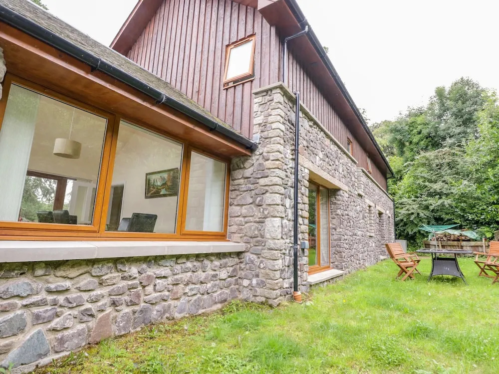 Woodland Villa