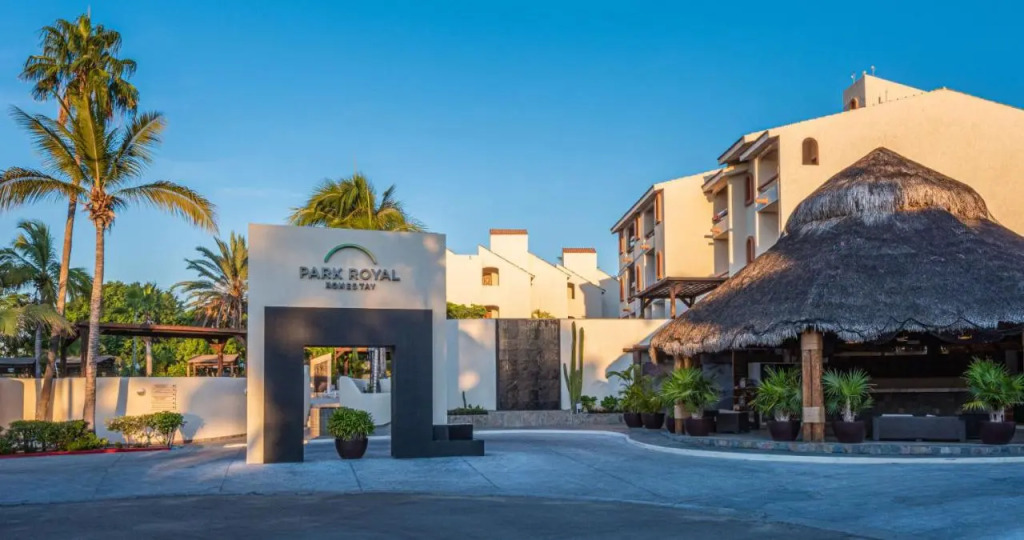 Park Royal Homestay Los Cabos