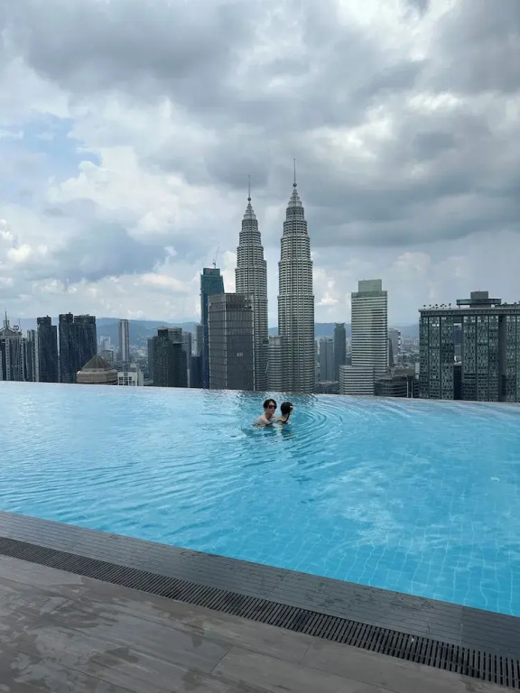 Platinum 2km to KLCC Kuala Lumpur