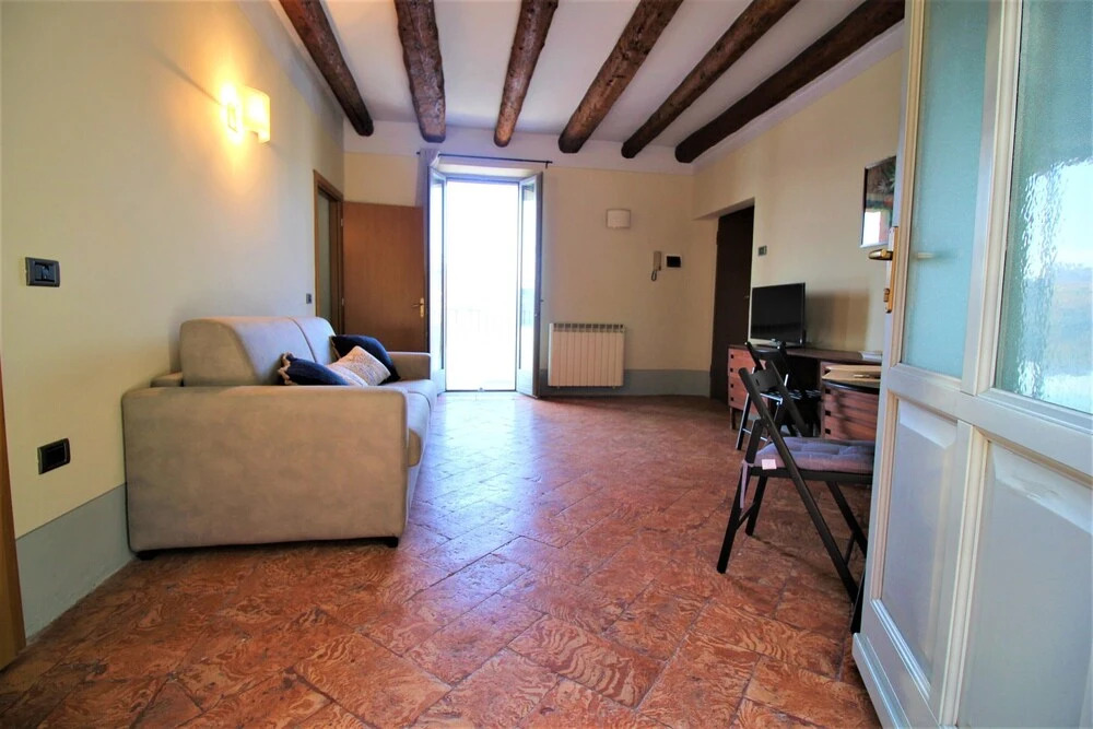 Spectacular View and Separate Entrance for 22 Persons