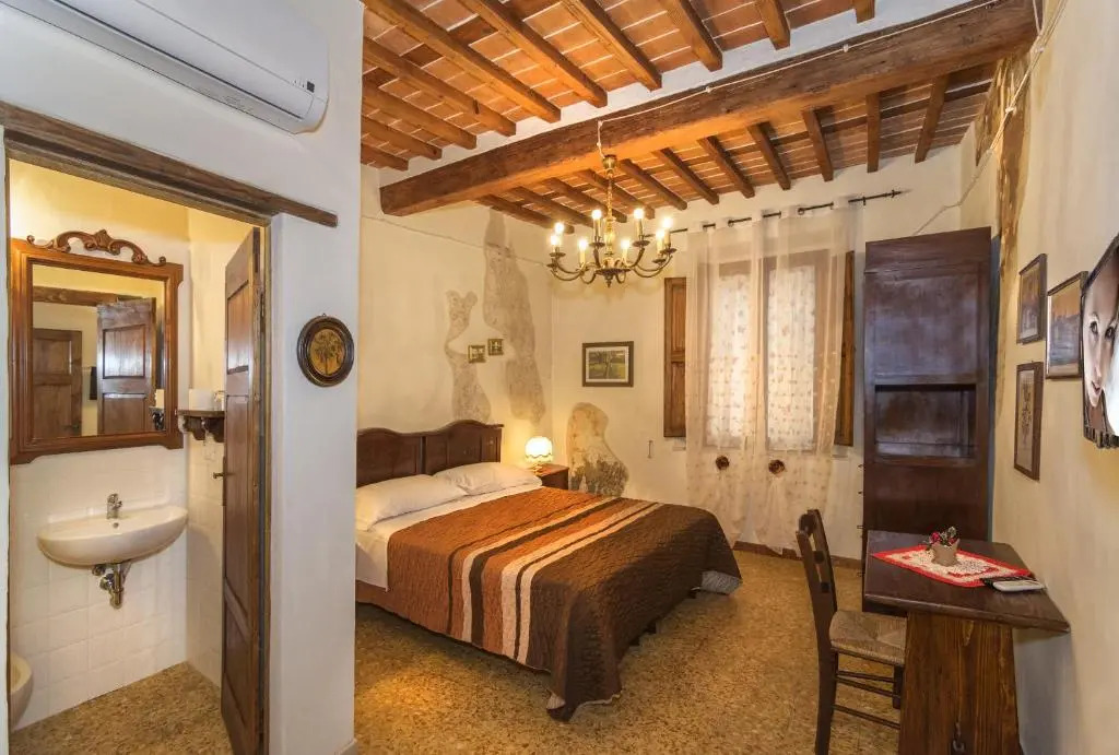 Due Borghi Guest House